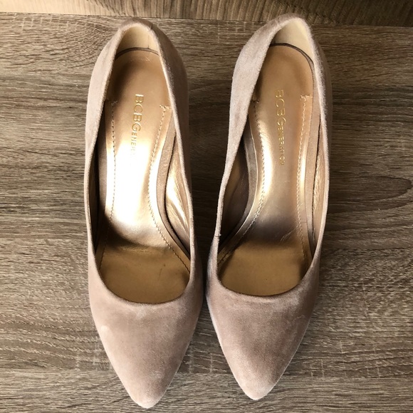 BCBGeneration Tan Suede Heel - Picture 2 of 6